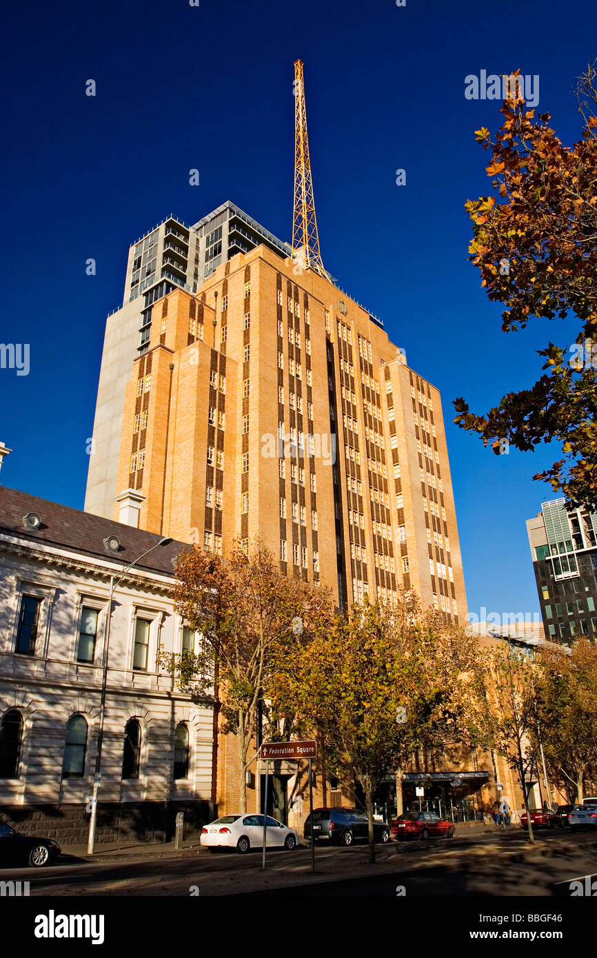 Melbourne Cityscape / 1940`s "Art Deco" apartments in "Russell Street